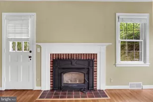 1302 Chatham Rd, Camp Hill, PA 17011 - Photo 7