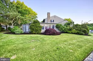 309 Candle Light Dr, Camp Hill, PA 17011 - Photo 3