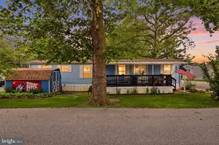 29 Key Largo Dr, Carlisle, PA 17015 - Photo 1
