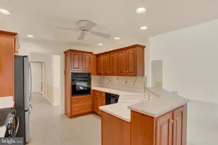 920 Woodley Dr, Mechanicsburg, PA 17050 - Photo 13