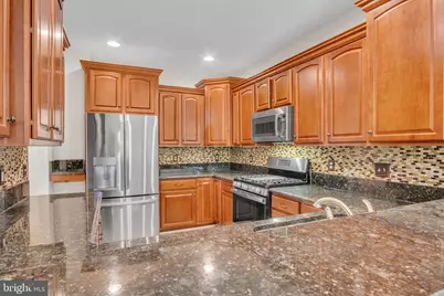 24 Crest View, Carlisle, PA 17013 - Photo 5