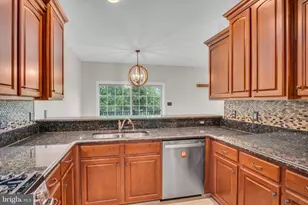 24 Crest View, Carlisle, PA 17013 - Photo 13