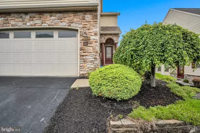 24 Crest View, Carlisle, PA 17013 - Photo 3
