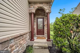 24 Crest View, Carlisle, PA 17013 - Photo 3