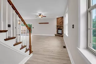 24 Crest View, Carlisle, PA 17013 - Photo 5