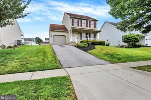 13 Kingsbridge Cir, Carlisle, PA 17013 - Photo 3