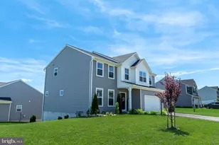 534 Emerald Wy, Carlisle, PA 17015 - Photo 3