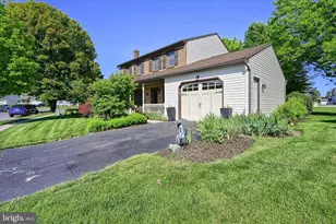 10 Matthew Ct, Carlisle, PA 17015 - Photo 3