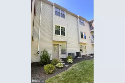 5225 Cobblestone Drive, Mechanicsburg, PA 17055 - Photo 3