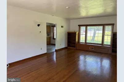 1001 S York Street, Mechanicsburg, PA 17055 - Photo 7