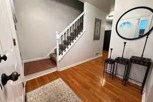 113 Woodview Dr, Mount Holly Springs, PA 17065 - Photo 3