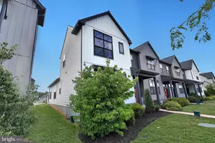 209 Estate Dr, Mechanicsburg, PA 17055 - Photo 1