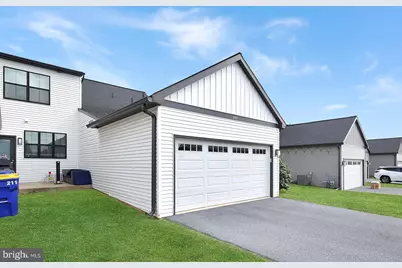 209 Estate Drive, Mechanicsburg, PA 17055 - Photo 7