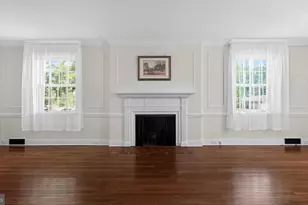 808 Walnut Ln, Carlisle, PA 17013 - Photo 5