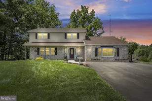 21 Loree Ln, Shippensburg, PA 17257 - Photo 1