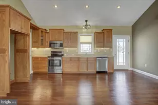 702 Southwood Dr, Shippensburg, PA 17257 - Photo 7