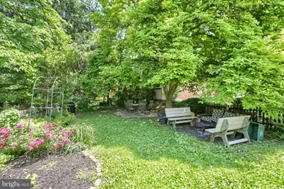 221 S Pitt Street, Carlisle, PA 17013 - Photo 39
