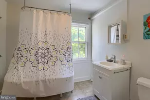 221 S Pitt St, Carlisle, PA 17013 - Photo 13