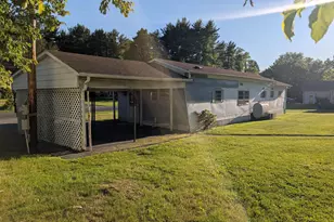 300 Sandbank Rd, Mount Holly Springs, PA 17065 - Photo 3