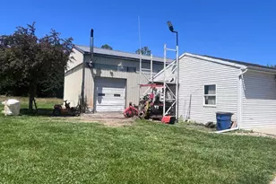 526 Pine Rd, Carlisle, PA 17015 - Photo 3