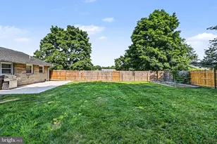 211 Fern Ave, Carlisle, PA 17013 - Photo 37