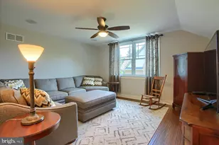 221 Wilson St, Carlisle, PA 17013 - Photo 29