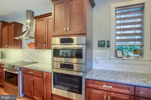 221 Wilson St, Carlisle, PA 17013 - Photo 25