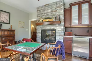 221 Wilson St, Carlisle, PA 17013 - Photo 27