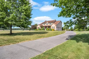 365 S Middlesex Rd, Carlisle, PA 17015 - Photo 3