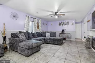 82 Malibu Blvd, Carlisle, PA 17015 - Photo 3