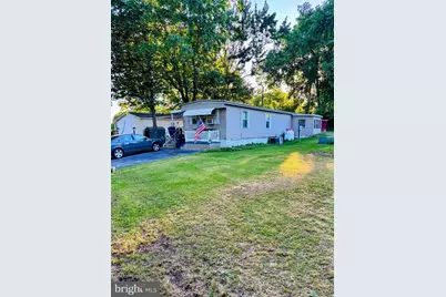 124 Shippensburg Mobile Estate, Shippensburg, PA 17257 - Photo 1