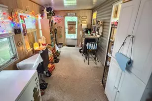 124 Shippensburg Mobile Estate, Shippensburg, PA 17257 - Photo 5