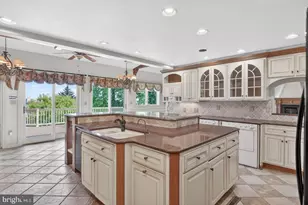 85 Greenwood Cir, Wormleysburg, PA 17043 - Photo 13