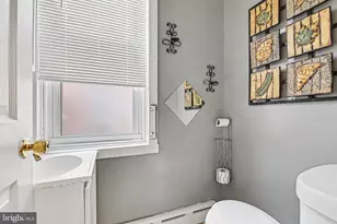 310 E North St, Carlisle, PA 17013 - Photo 11