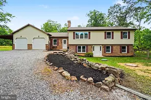 371 Bobcat Rd, Newville, PA 17241 - Photo 1