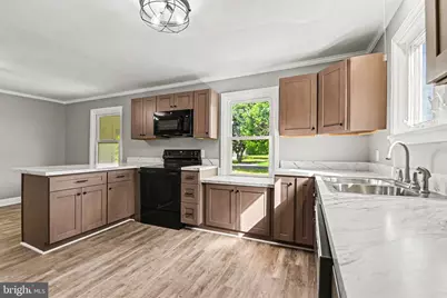 203 Pine Road, Mount Holly Springs, PA 17065 - Photo 3