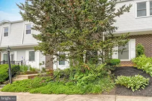 69 Drexel Pl, New Cumberland, PA 17070 - Photo 3