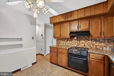426 Sioux Drive, Mechanicsburg, PA 17050 - Photo 11
