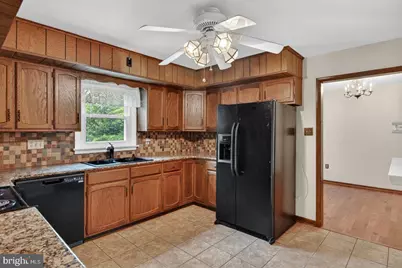 426 Sioux Drive, Mechanicsburg, PA 17050 - Photo 9