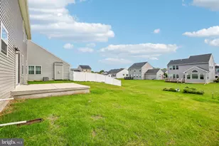 605 Exeter Ln, Shippensburg, PA 17257 - Photo 33