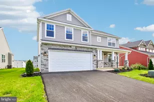 605 Exeter Ln, Shippensburg, PA 17257 - Photo 3