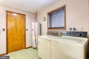 1917 Douglas Dr, Carlisle, PA 17013 - Photo 19