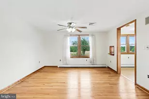 303 Airport Dr, Carlisle, PA 17013 - Photo 9