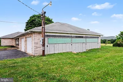303 Airport Drive, Carlisle, PA 17013 - Photo 27