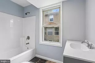 40 E Columbia Rd, Enola, PA 17025 - Photo 13