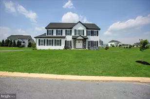 6 Suebecca Dr, Carlisle, PA 17013 - Photo 1