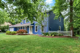 470 Woodcrest Dr, Mechanicsburg, PA 17050 - Photo 3