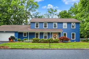 470 Woodcrest Dr, Mechanicsburg, PA 17050 - Photo 1