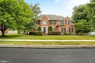 1302 King Arthur Dr, Mechanicsburg, PA 17050 - Photo 1