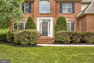 1302 King Arthur Dr, Mechanicsburg, PA 17050 - Photo 7